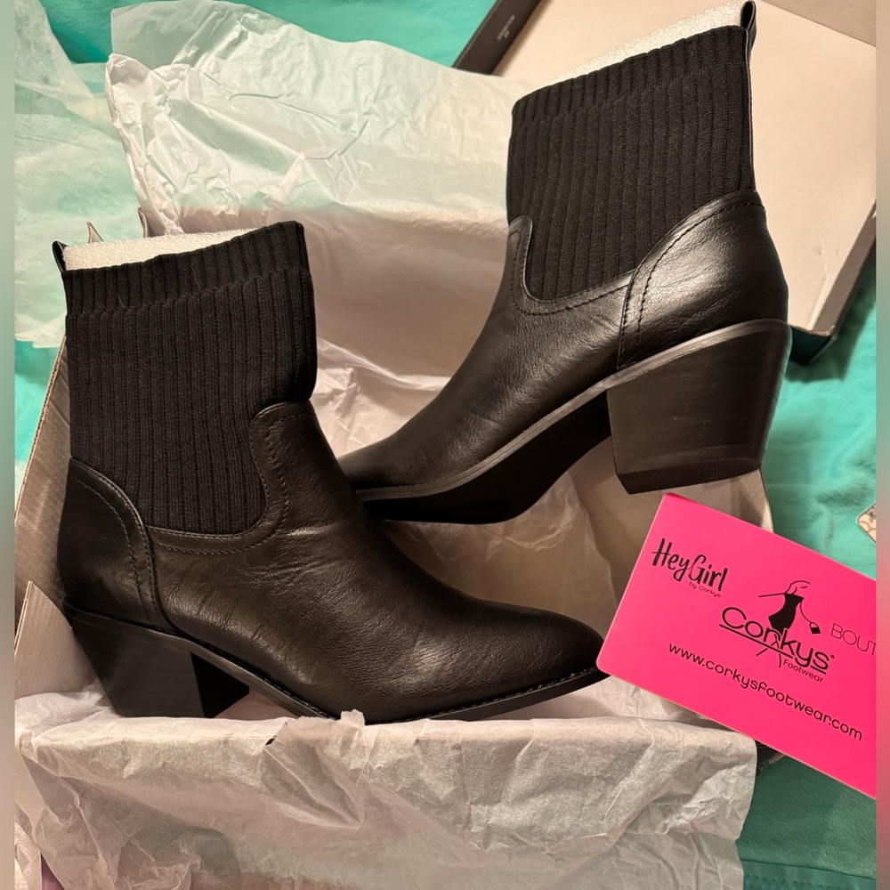 Corkys Women's Black Ankle Booties